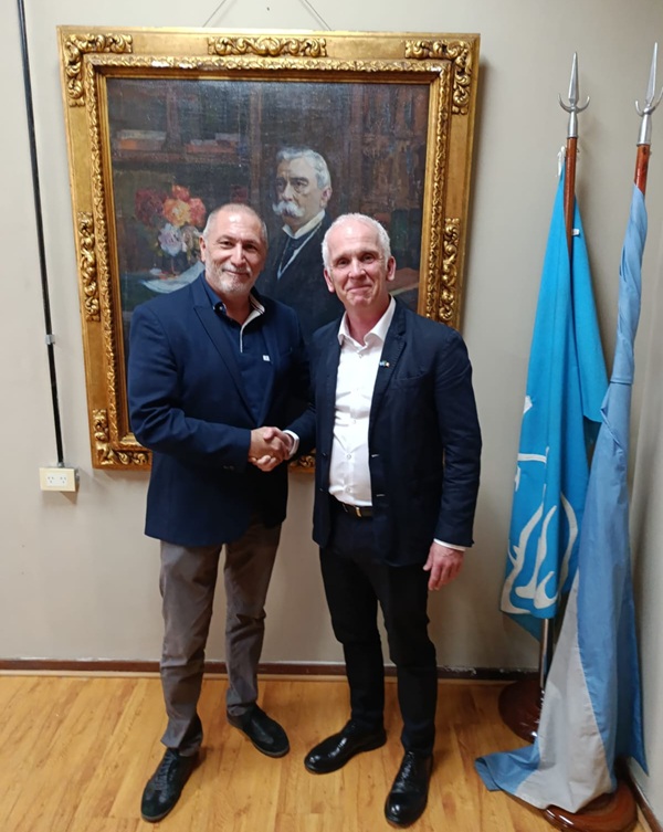 La imagen muestra una foto del evento en Filo